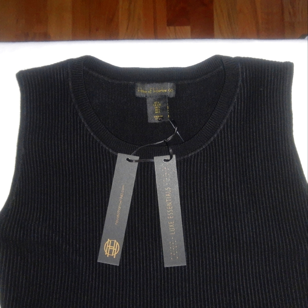 House of Harlow 1960 Crewneck Ribbed Knit Crop Top, S, XL - Picture 2 of 9